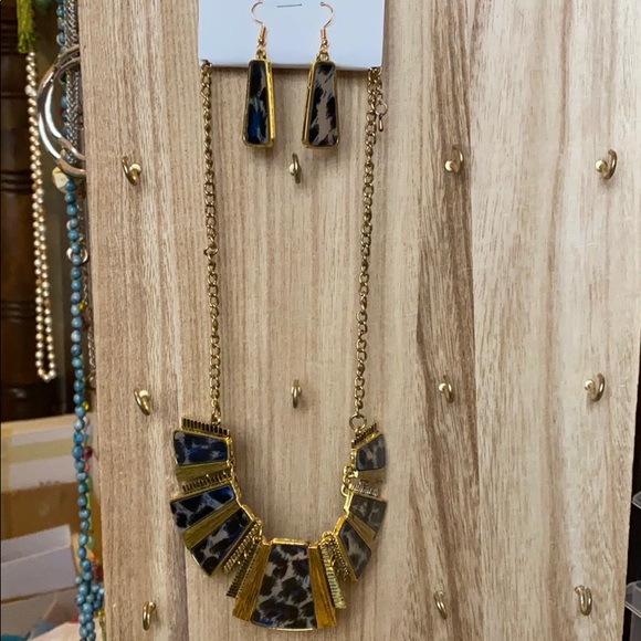 Leopard Print Set - Picture 3 of 4